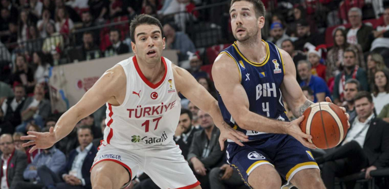 12 Dev Adam, Dünya Kupası yoluna galibiyetle başladı