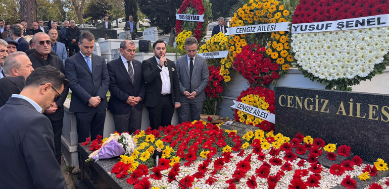 Galatasaray’ın eski başkanı Mustafa Cengiz, kabri başında anıldı