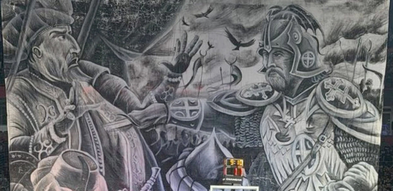 Irkçı pankart tepki çekmişti! Partizan’a verilen cezaya bakın…